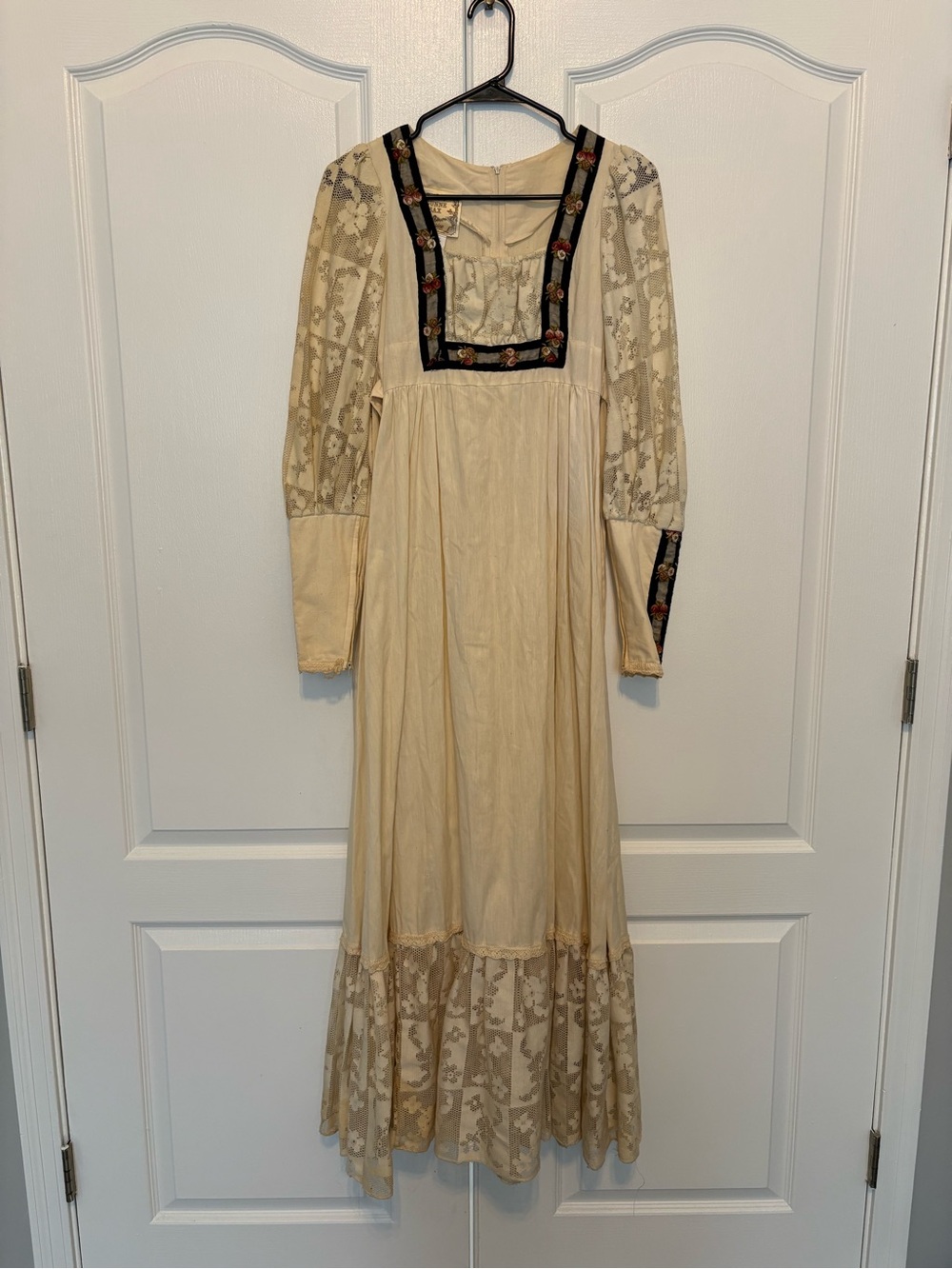 Gunne Saxe 1970’s Dress